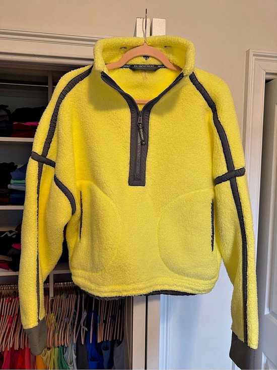 Free People Jackets & Blazers - Free People Mountain High Half-Zip Fleece Yellow Half-Zip Fleece Like New